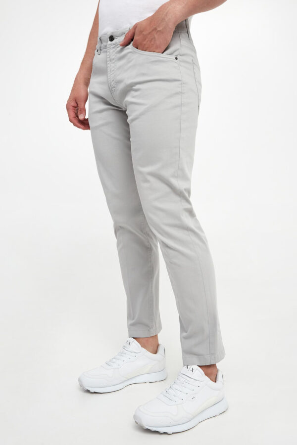 9d74355addc90575b3a5673eb767db19d6fac689 Spodnie męskie jeansowe LIU JO