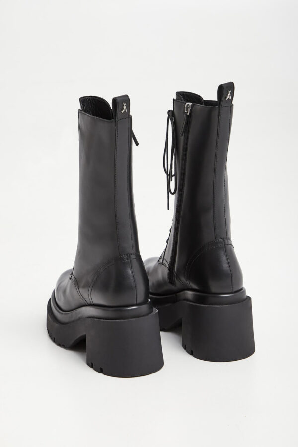 9df61b6425793a2010ad9600291db4c01337d0b0 Trapery damskie skórzane PATRIZIA PEPE