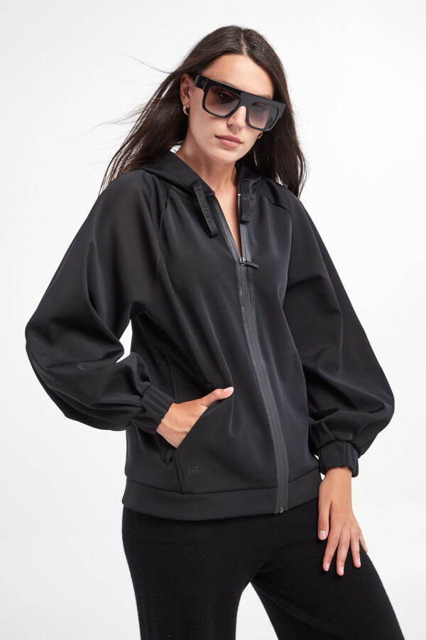 a565fbbd33d3c1cb66f237a6538fc876d8834509 Kurtka Net WOLFORD