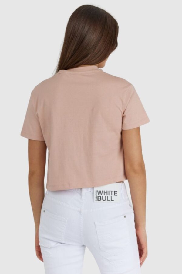 a8fdadf6a07ef7ce2e27bb2ee16e01b7a480c569 GUESS Krótki różowy t-shirt damski z logo