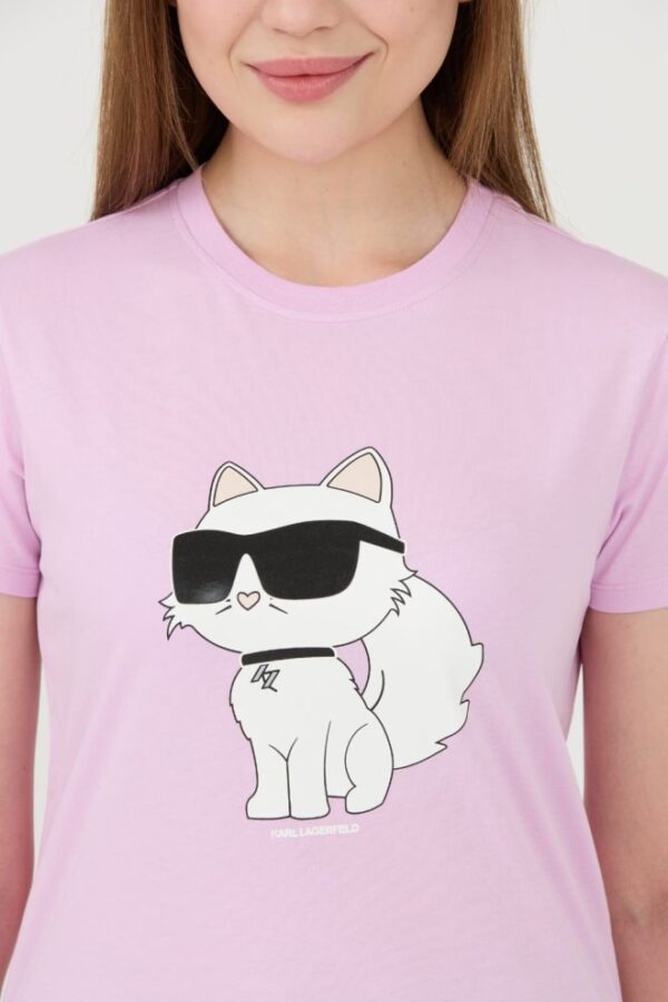 KARL LAGERFELD Lawendowy damski t-shirt Ikonik 2.0 Choupette