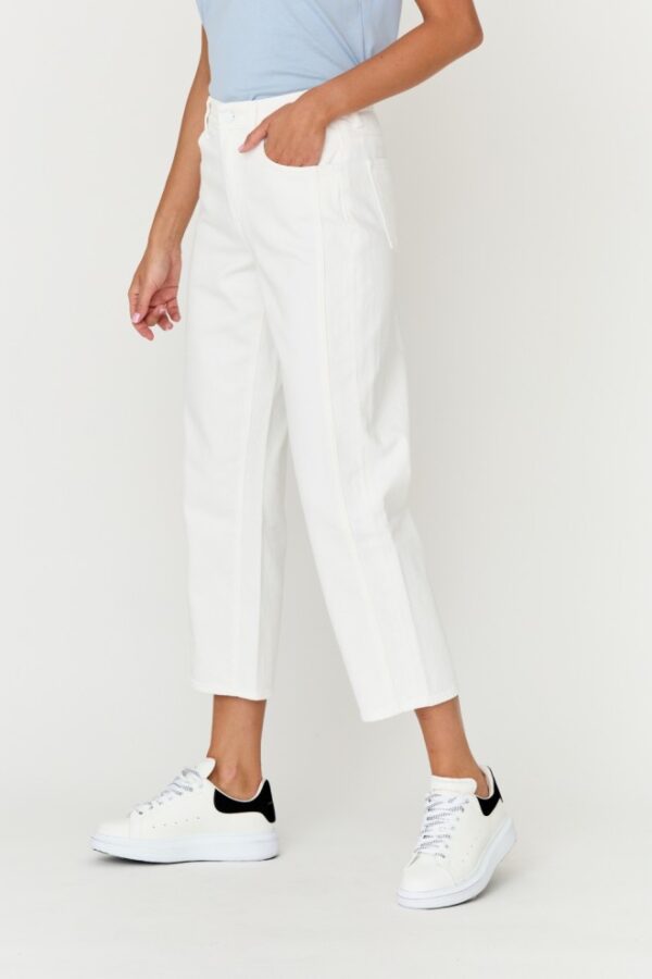 7 FOR ALL MANKIND Białe jeansy damskie THE MODERN STRAIGHT Milk