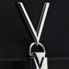 VALENTINO Czarna kopertówka Divina Pochette