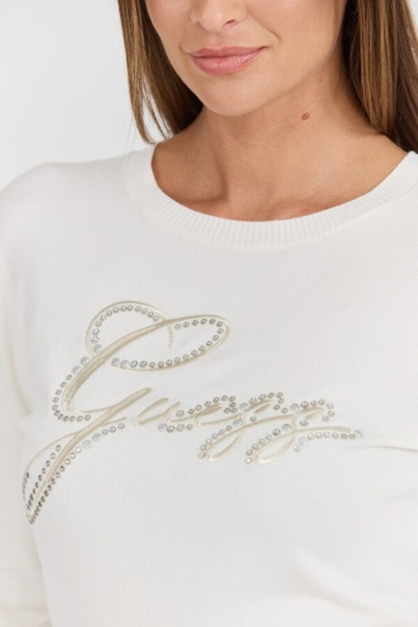 afb6e7fe2b705bcf518ba880b897fc3dc774c1d8 GUESS Biały damski sweter Olive z haftowanym logo