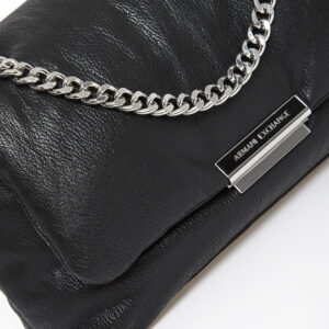 afc8726cc169a14af716a5d4aba9a2d1653edb56 Torebka listonoszka ARMANI EXCHANGE