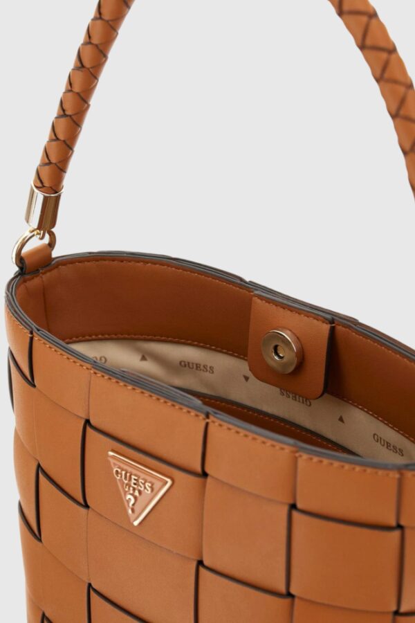 GUESS Brązowa torebka damska Maylee Bucket