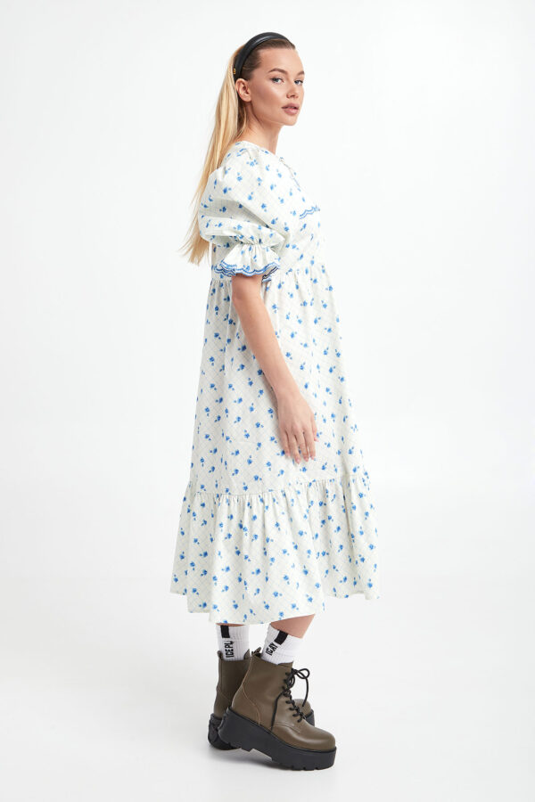 b52be5f23ea5e0c7078f6e754ad17ab8cbe86eb9 Sukienka w kwiaty NOTES DU NORD