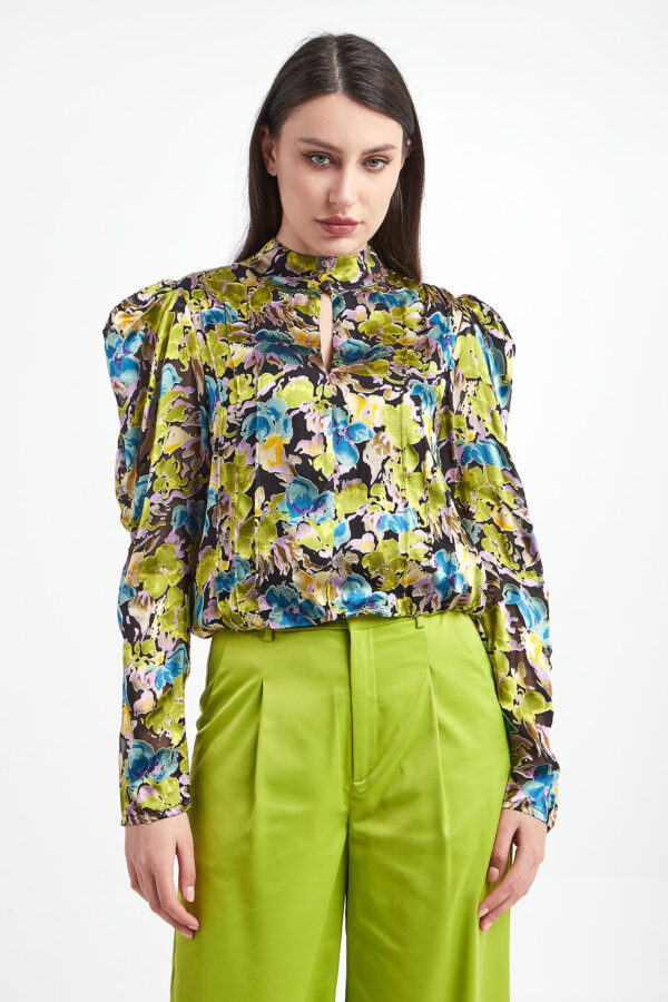 b64d77d8f1b097f7677de4c13ecd4acdeb164c43 Bluzka damska z jedwabiem GESTUZ