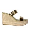 b86279918dd8e3cc3c20eae594859423855722c3 MICHAEL KORS Złote sandały Lucinda Wedge