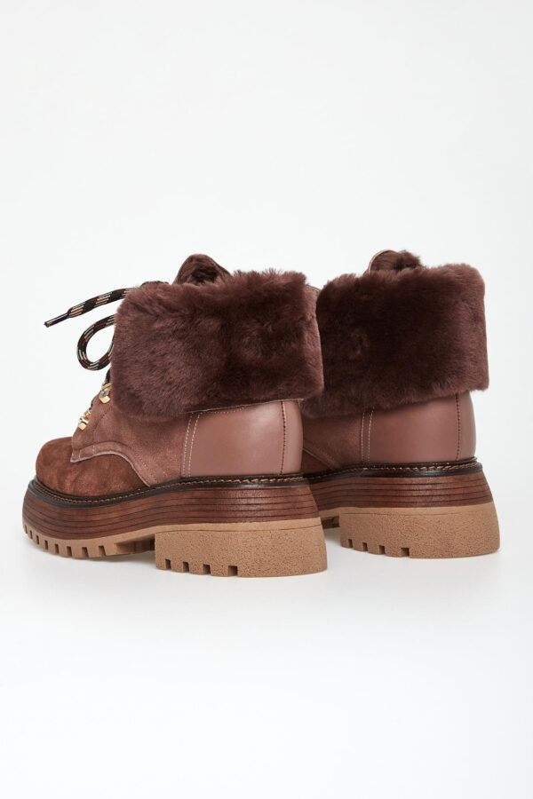 b8dfab794b78b1f93ba582dfc860b4cb6cba7546 Trapery damskie zamszowe BALDININI