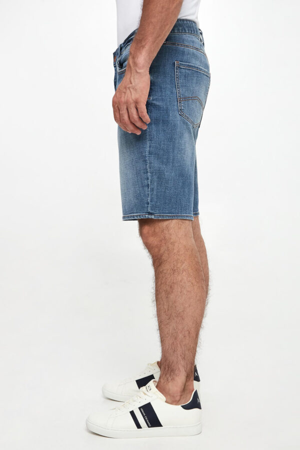 b8f9422b270a75567b856a24c3df328f68ce477f Spodenki jeansowe męskie ARMANI EXCHANGE