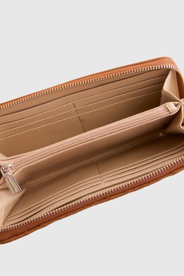 GUESS Brązowy duży portfel damski Adelasia