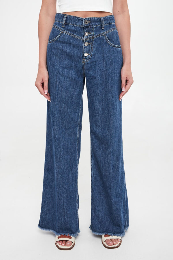 c5ef59f11f72699952664c2b300bcd77b357612d Jeansy damskie LIU JO