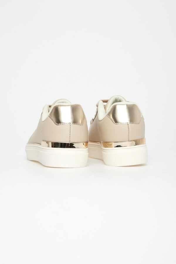 c65b9e2cbb78f1e4bb3142abb7a929db864c916e Sneakersy damskie skórzane LIU JO