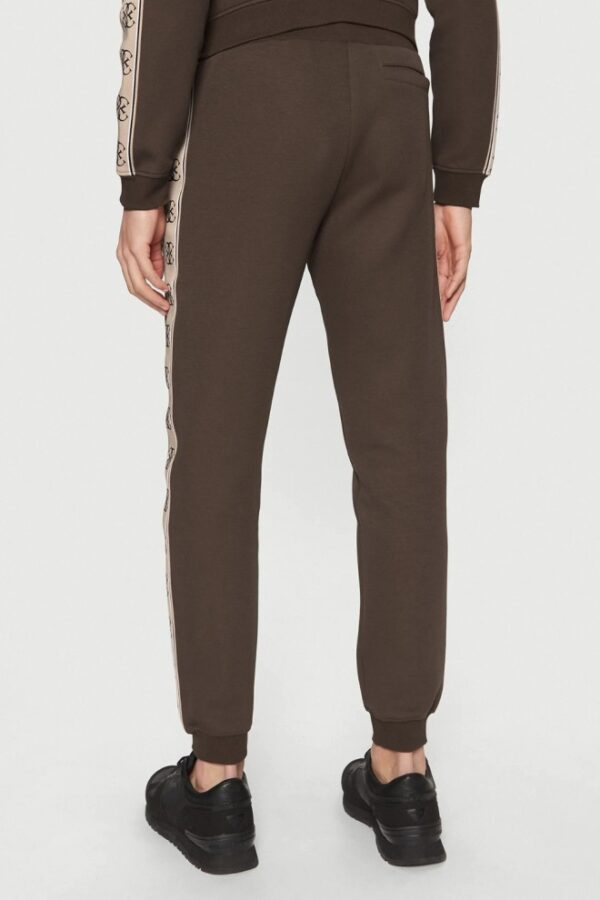 GUESS Brązowe męskie spodnie dresowe z lampasami Mickey