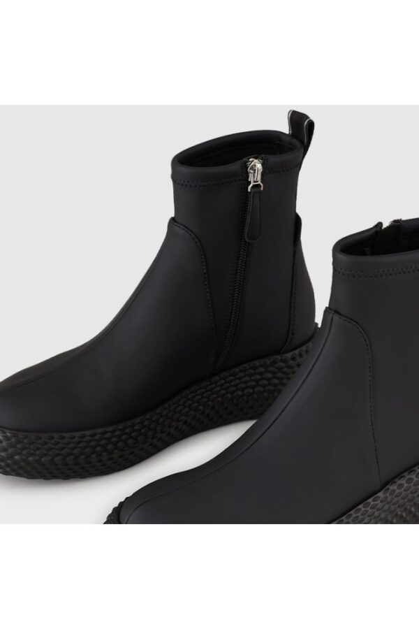 EMPORIO ARMANI Czarne botki damskie