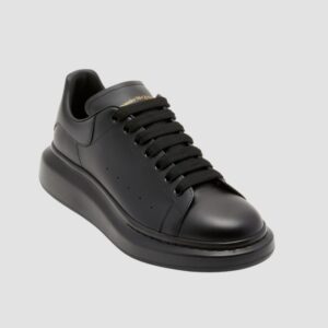 ALEXANDER MCQUEEN Czarne sneakersy OVERSIZED