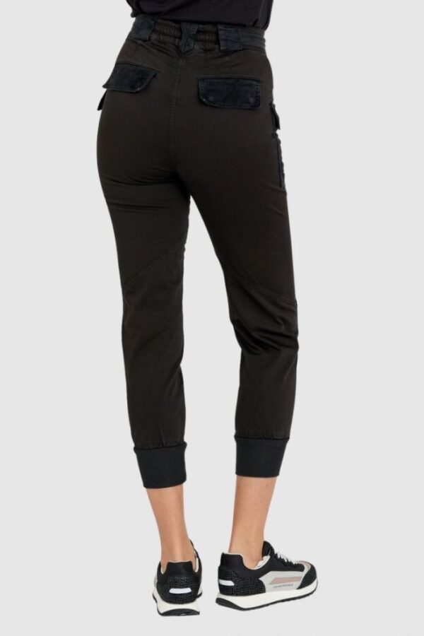 AERONAUTICA MILITARE Czarne spodnie damskie cargo ze ściągaczem w pasie, Rozmiar 38 IT - 34 EU
