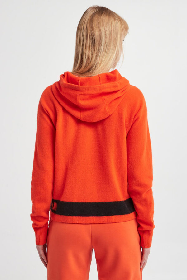 d515074747b510cf5739a562f9ec688f8b450cc6 Sweter damski wełniany SPORTA