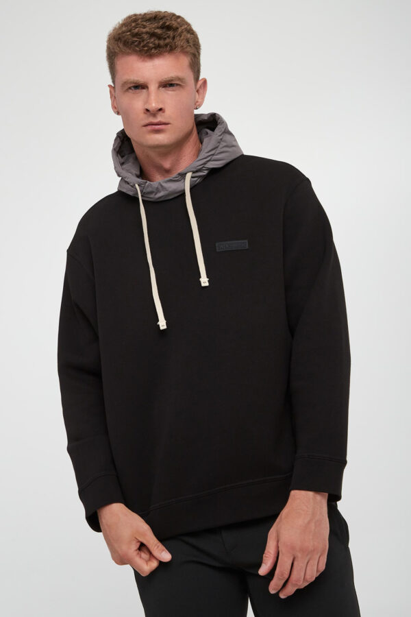 d7babb816e265483c5e004ab8956ef7a6d7a09b3 Bluza męska z kapturem ARMANI EXCHANGE