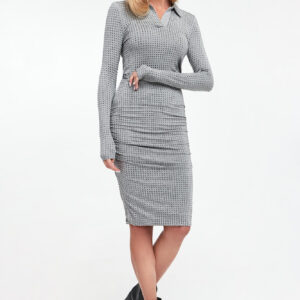 d80969f3cc88324be2713bc77fffdf20dc60a312 Golf damski z kryształkami Koch PINKO