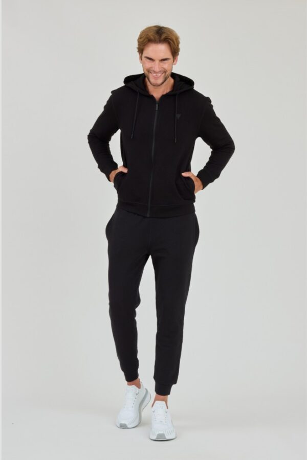 GUESS Czarne męskie spodnie dresowe