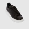 ALEXANDER MCQUEEN Czarne sneakersy męskie z białą podeszwą
