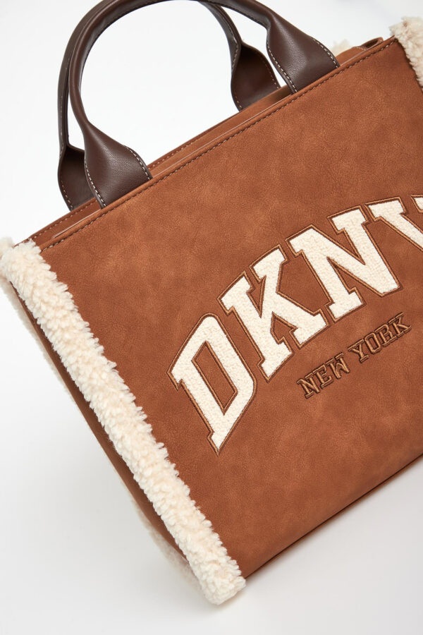 Torebka damska z futerkiem Hadlee DKNY