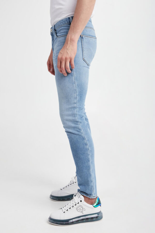 dd29fa6ea714a33f1f4bb295a2a87e79f33d7f3f Jeansy męskie EMPORIO ARMANI