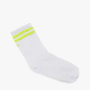 Białe skarpetki z paskami