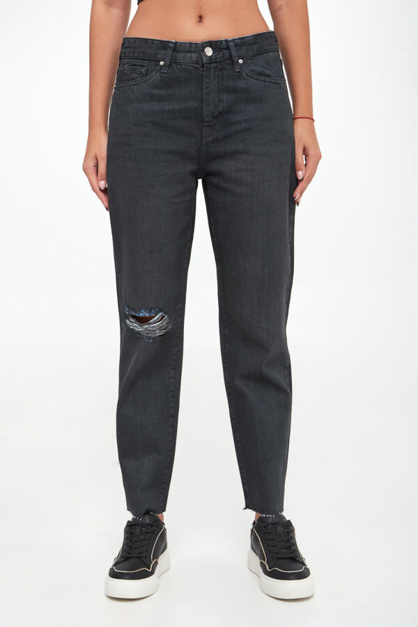 e4253877c1a1e8b7841e76dd9c7a399ab71c2444 Jeansy damskie ARMANI EXCHANGE