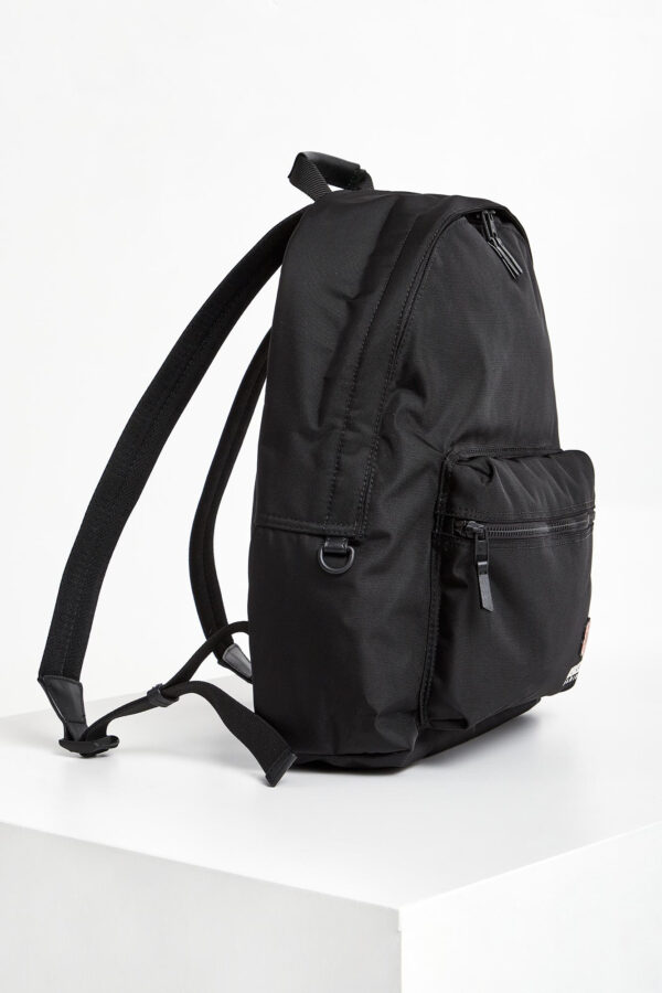 e5cc7829baa3abcc6caa9a8950fc6e2ce6a4e76f Plecak męski KENZO