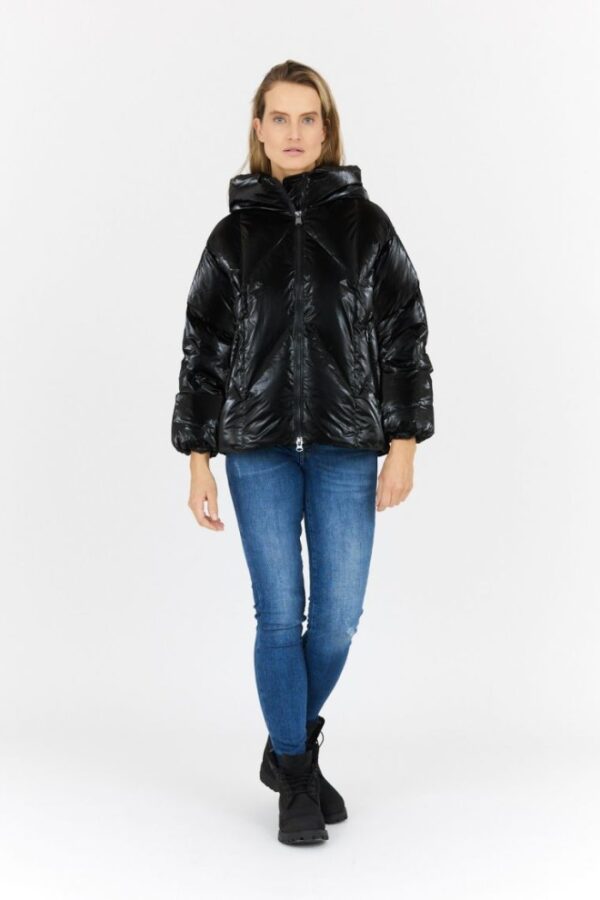 HETREGO Czarna błyszcząca kurtka damska z kapturem Muriel, Rozmiar 34 EU - 38 IT