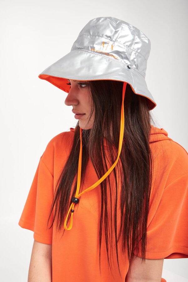 e6147562374b72224573eafed2e870f636ab32b6 Bucket hat ARMANI EXCHANGE