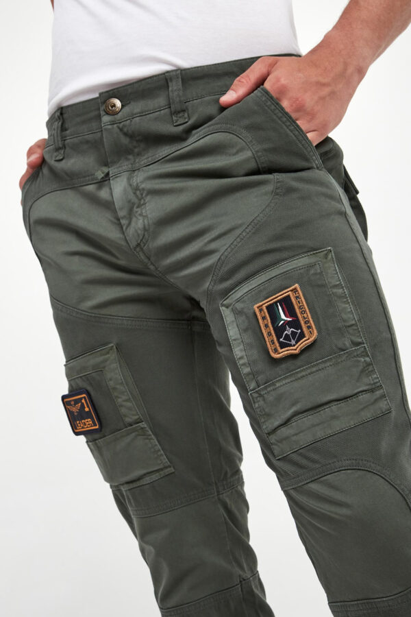 e6deb80da58d8509659d7b499bef6be186d1d27d Spodnie męskie AERONAUTICA MILITARE