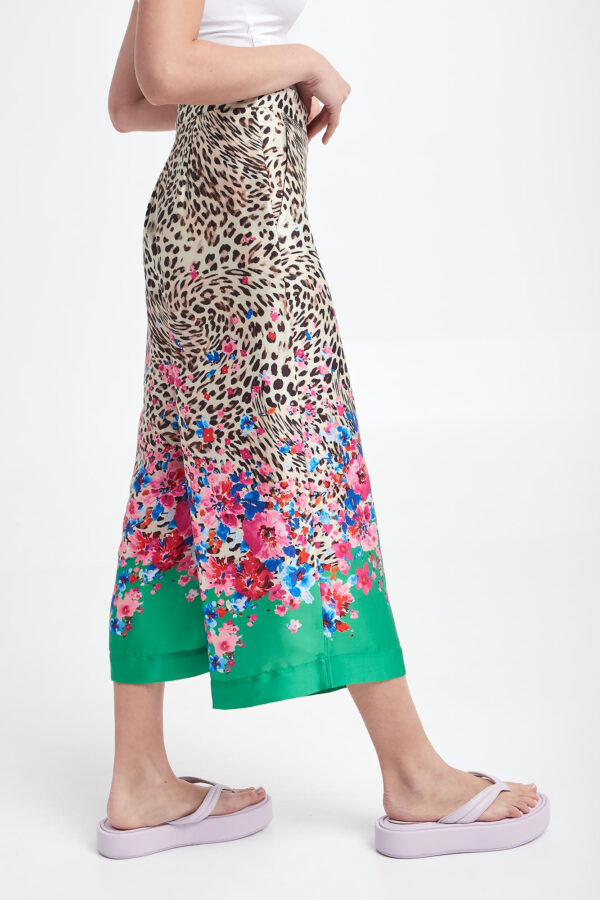 e792b19d4a1a2b460bb74ffad80943f9768d7b8f Spodnie damskie satynowe LIU JO