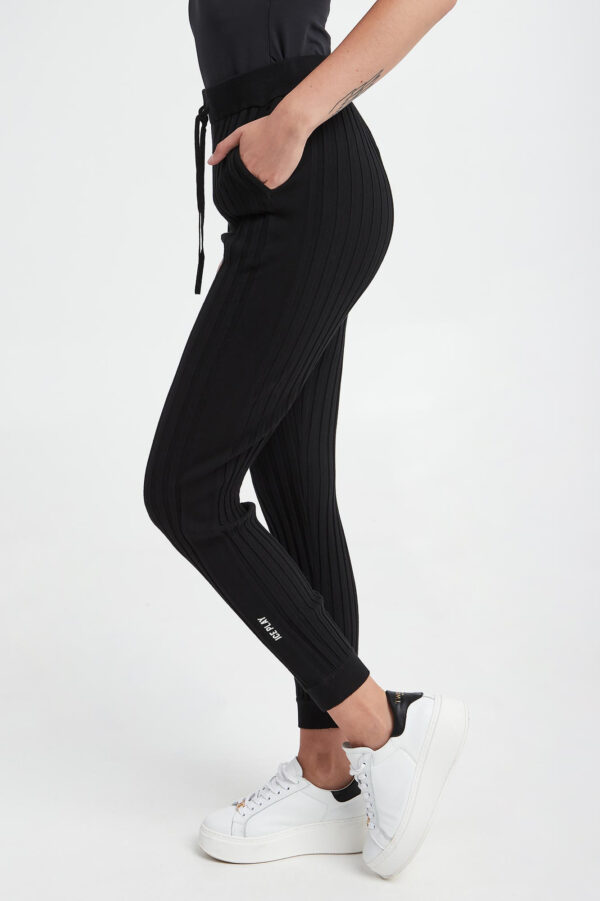 e99a9cdfe5f85e0cbf2d44c02d6847a3ac2a7d21 Legginsy prążkowane ICE PLAY