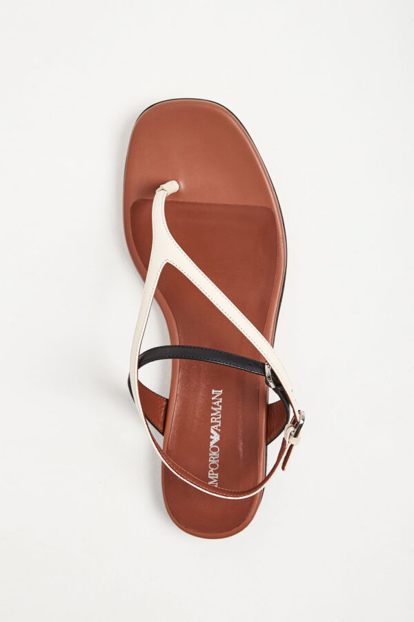 ee74f60c14c1e5e6885139e2c0839b413d27b965 Sandały skórzane EMPORIO ARMANI
