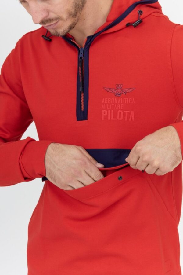 f0ea39131b2682b24df2241ee1bc3eccf2562fda AERONAUTICA MILITARE Czerwona bluza męska z kapturem i suwakiem