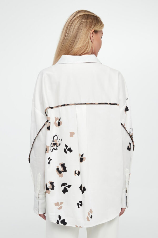 f1004643cc80da10d8ffeea88470f2f12045b187 Koszula damska z lwem SPORTA