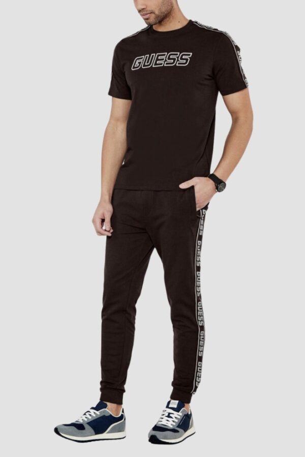 GUESS Brązowe męskie spodnie dresowe z lampasami New Arlo