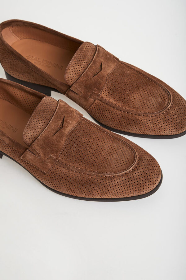 f50eb34000646ab41c76a3e73cde809c212d570e Mokasyny męskie zamszowe BALDININI