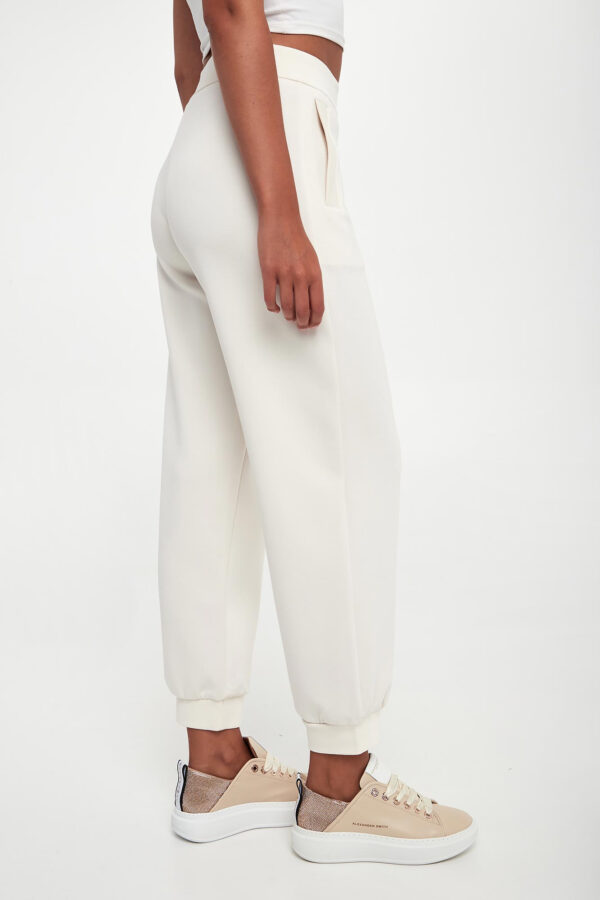 fba35cac274f17563cede0d1d9a805e113dc2a14 Spodnie dresowe damskie ARMANI EXCHANGE