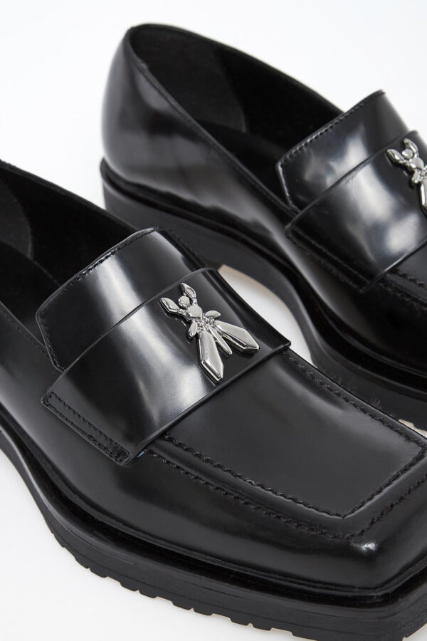 fd9a1e87bd24bc4faffe6fe7f2d6d95622c7616f Półbuty damskie skórzane PATRIZIA PEPE